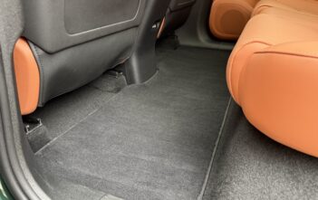 leapmotor c10 interier